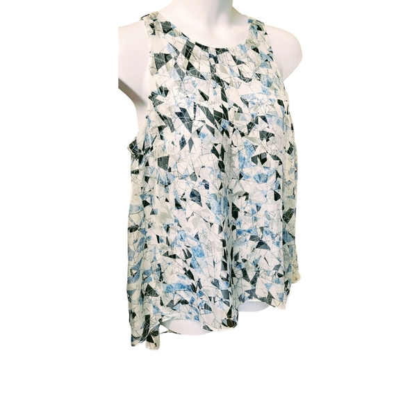 VINCE CAMUTO Women's New Sleeveless Geometric Print Double Layer Hi- Lo Tank Top - Picture 3 of 13